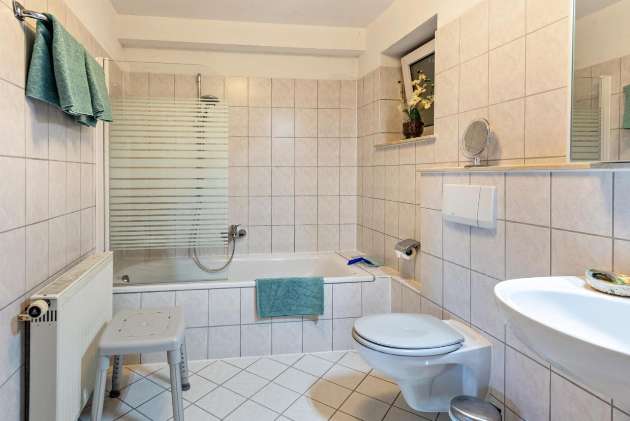 Fewo Im Lenzengarten Apartment Sulzburg Bagian luar foto
